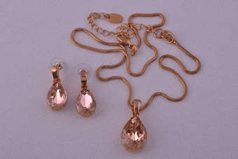 Modern Set  |  |