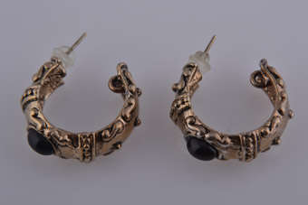 1980's Stud Earrings |  |