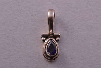 Silver Modern Pendant |  |