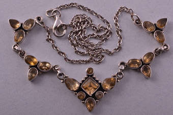 Silver Modern Necklace |  |