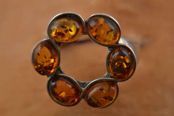 Modern Ring |  |