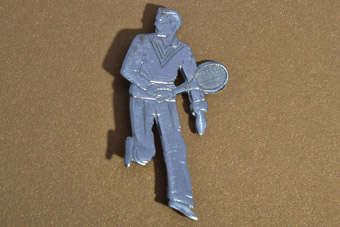 White Metal 1920's Brooch |  |