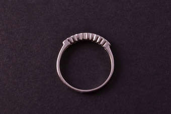 Gold Modern Ring |  |
