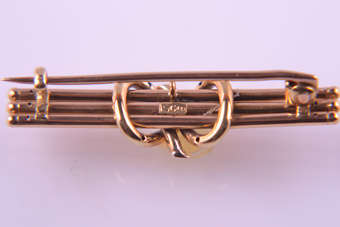 Gold Victorian Brooch |  |