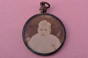 Victorian Locket |  |