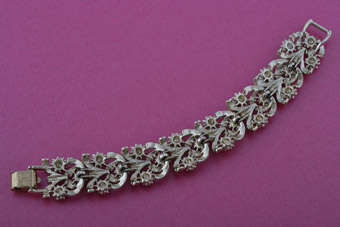 1950's Coro Bracelet |  |