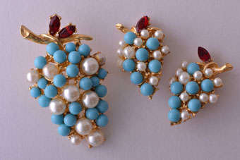 Gilt Vintage Demi Parure | National Free Shipping |