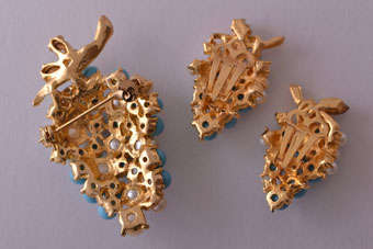 Gilt Vintage Demi Parure | National Free Shipping |