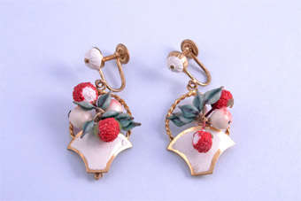 1950's Screw On Earrings |  |