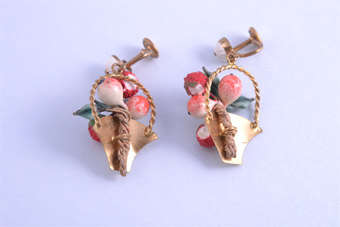 1950's Screw On Earrings |  |