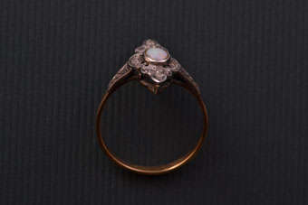 Gold Art Deco Ring |  |