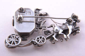 Silver Brooch / Watch |  |