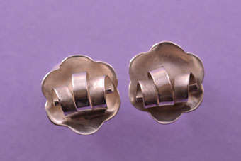 Silver Retro Earrings |  |