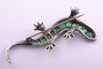 Silver 1920's Brooch |  |