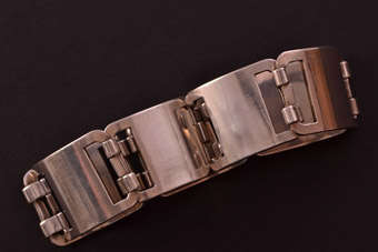 Silver Retro Bracelet |  |