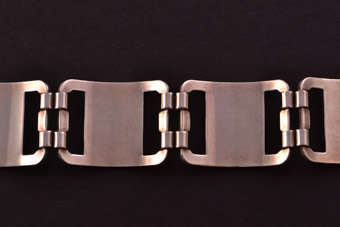Silver Retro Bracelet |  |