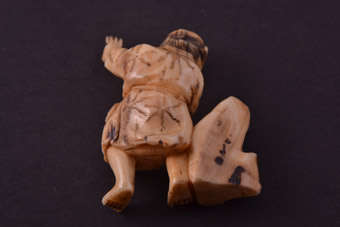 Vintage Oriental Okimono |  |