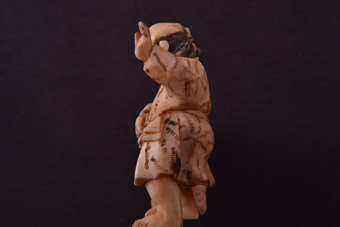 Vintage Oriental Okimono |  |