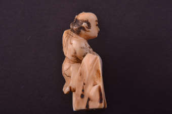 Vintage Oriental Okimono |  |