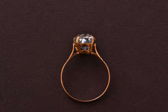 Gold Vintage Ring |  |