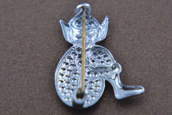 White Metal Pixie Brooch |  |