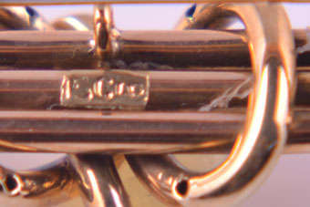 Gold Victorian Brooch |  |