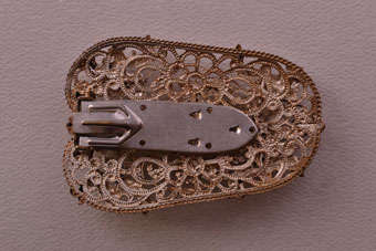 Gilt Vintage Dress Clip |  |
