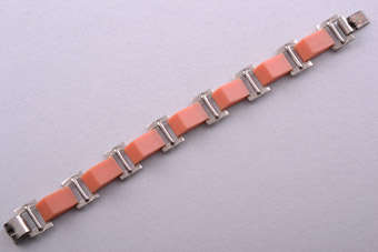 Art Deco Bracelet |  |