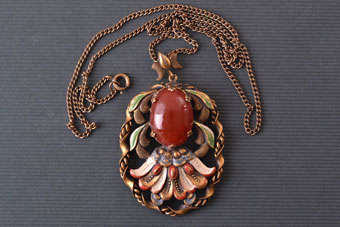 Art Deco Pendant |  |
