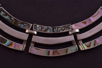 Silver Vintage Necklace |  |