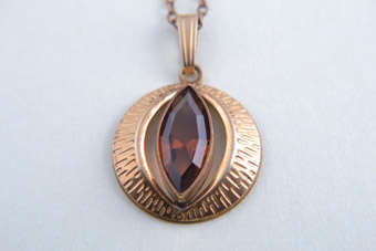 Retro Pendant |  |