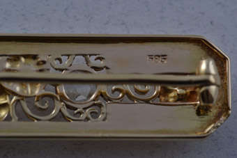 Gold Vintage Brooch |  |