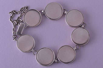 Silver Retro Bracelet |  |