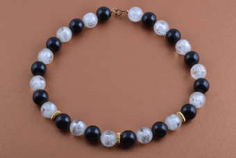 Vintage Plastic Necklace |  |