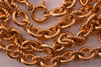 Gilt Vintage Chain |  |