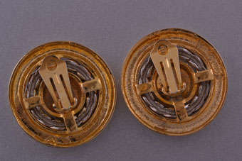 Gilt Vintage Earrings |  |