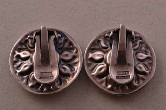 Silver Retro Earrings |  |