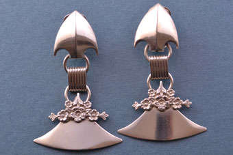 Retro Clip On Earrings |  |