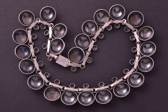 Silver Retro Necklace |  |
