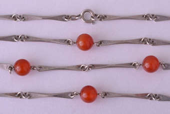 Silver Retro Necklace |  |