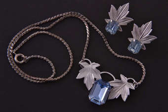 Vintage Parure |  |