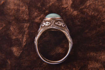 1920's Oriental Ring |  |