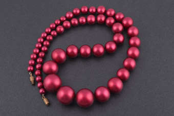 1950's Necklace |  |