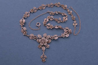 Silver Vintage Necklace  |  |