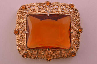 Large Vintage Brooch |  |