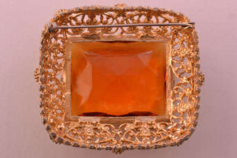 Large Vintage Brooch |  |