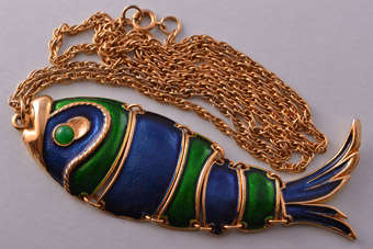 Vintage Pendant/Necklace |  |