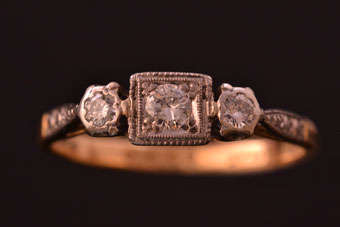 Art Deco Ring |  |