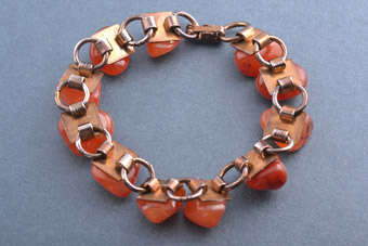 African Bracelet |  |