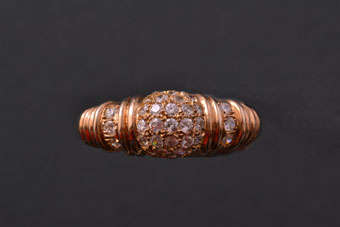 9ct Gold 1980's Ring |  |